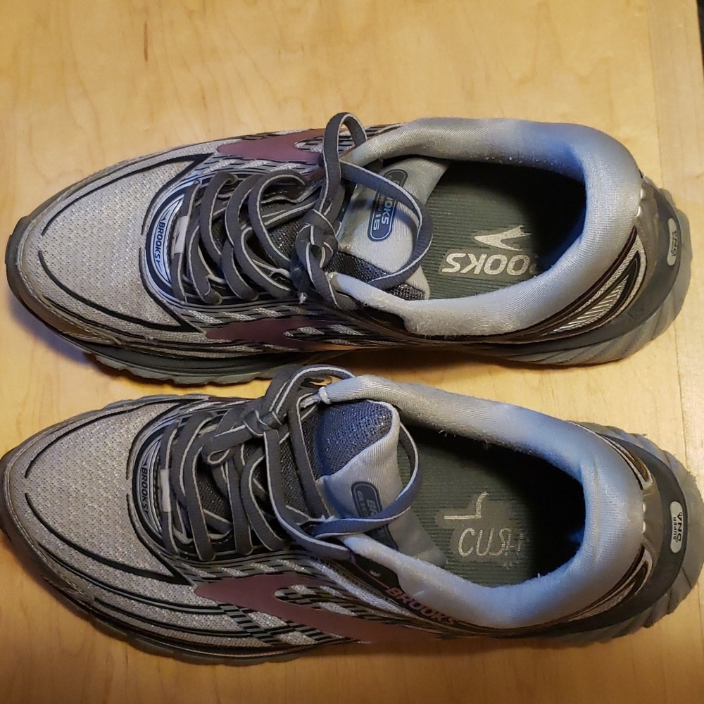 Brooks shoes